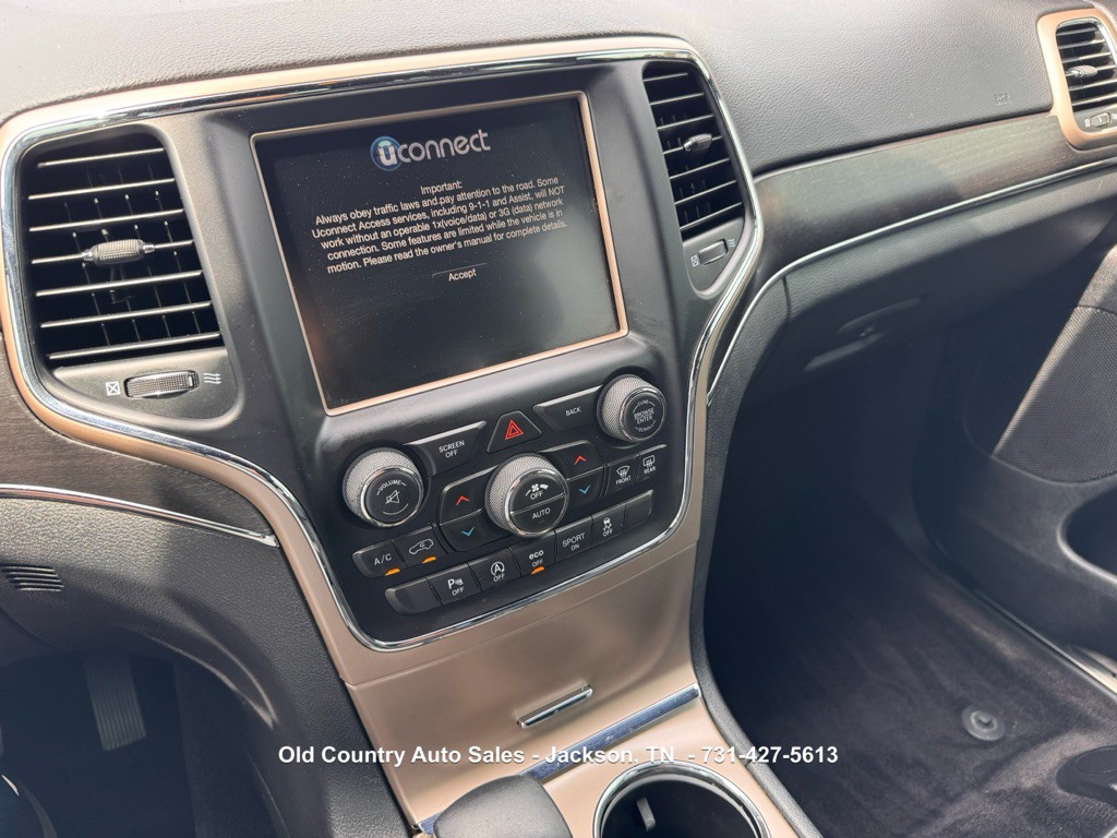 2017 Jeep Grand Cherokee Image 30