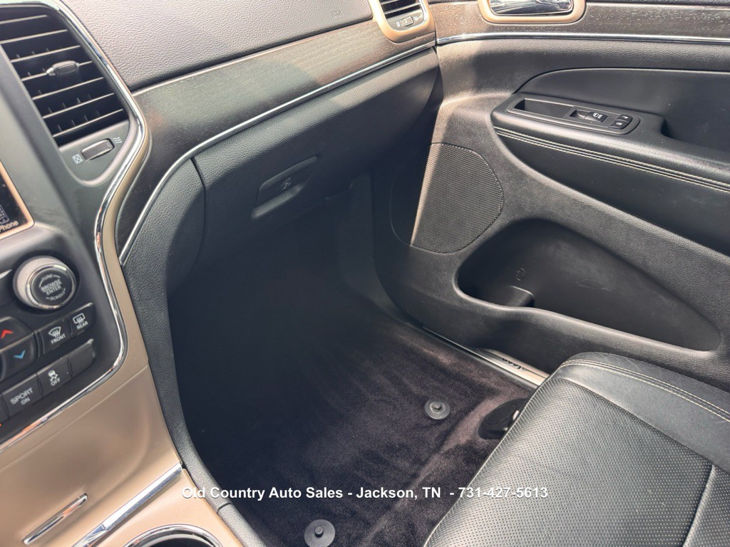 2017 Jeep Grand Cherokee Image 33