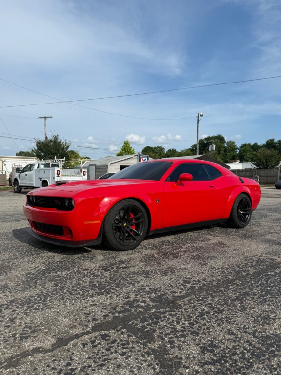 2020 Dodge Challenger Image 2
