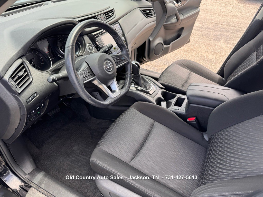 2019 Nissan Rogue Image 26