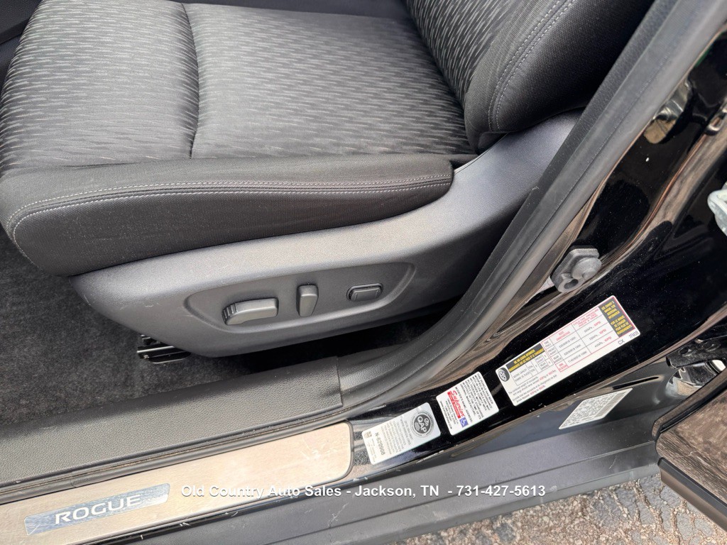 2019 Nissan Rogue Image 27