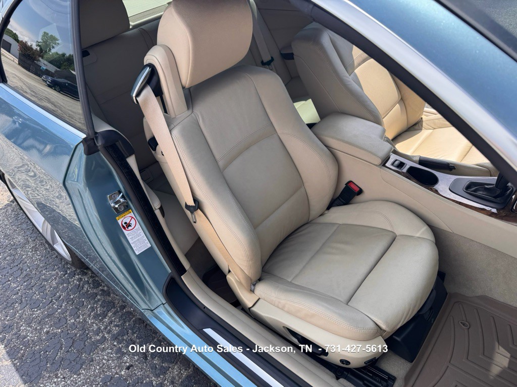 2008 BMW 3 Series Image 17