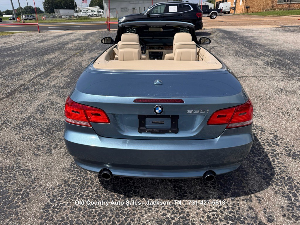 2008 BMW 3 Series Image 25