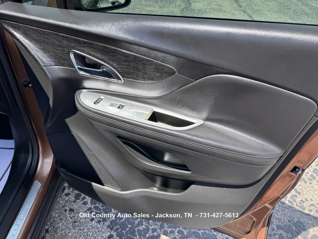 2016 Buick Enclave Image 12