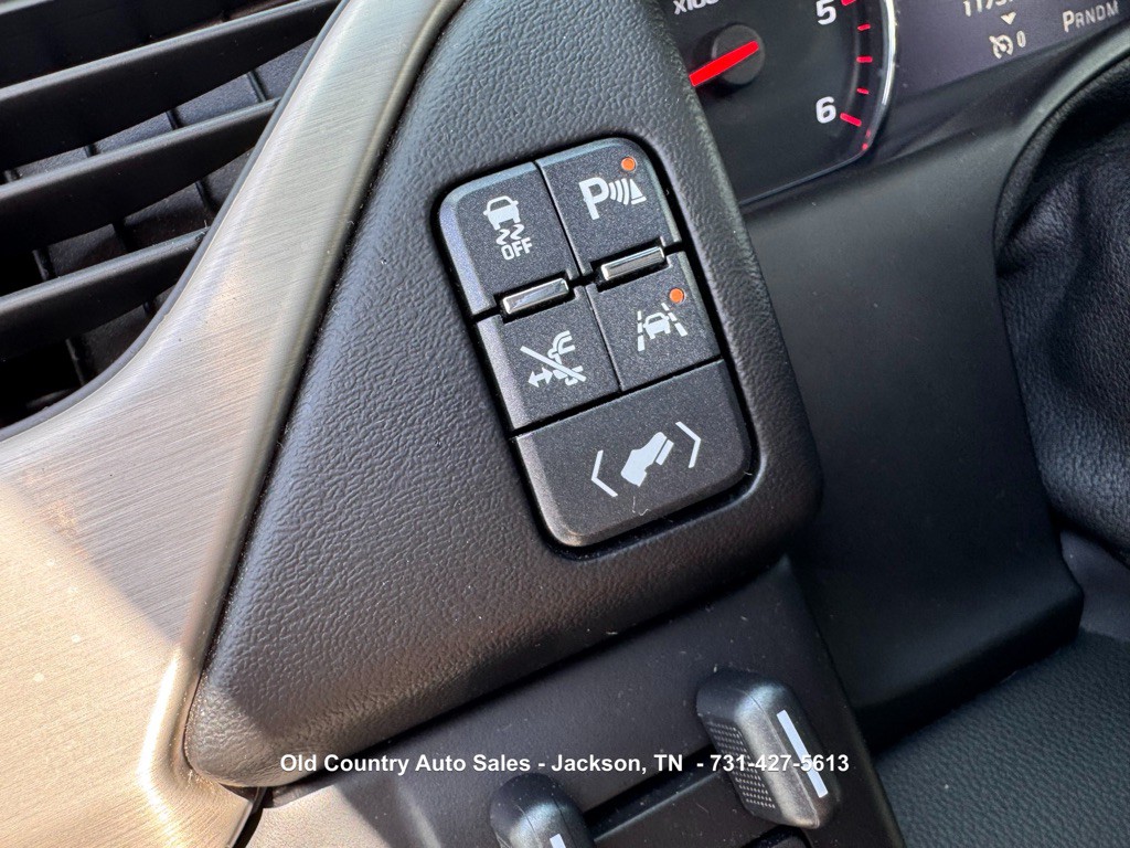 2016 GMC Yukon Image 28