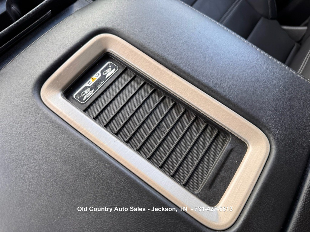 2016 GMC Yukon Image 44