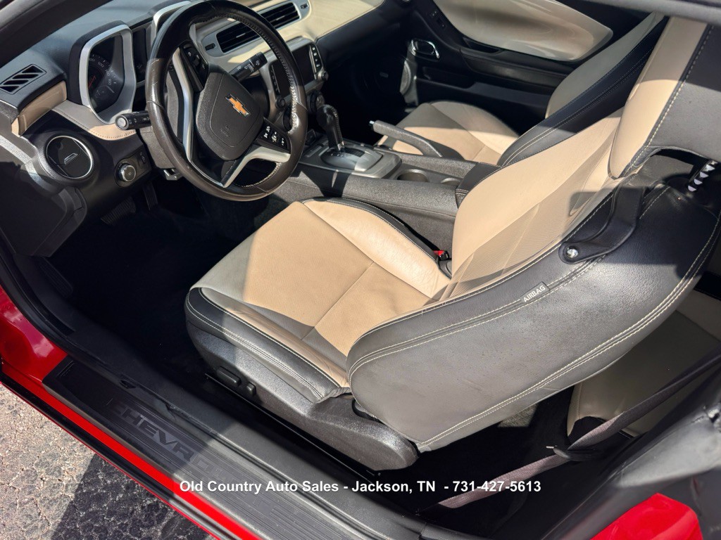2015 Chevrolet Camaro Image 16