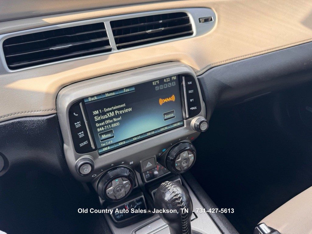 2015 Chevrolet Camaro Image 18