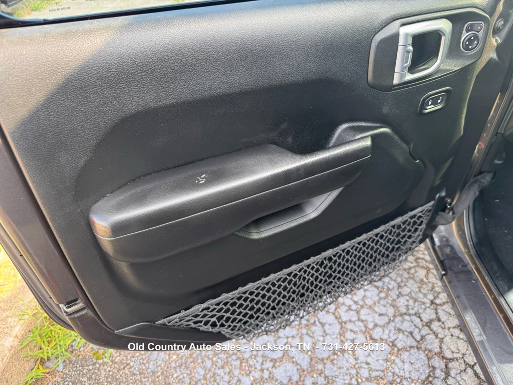2018 Jeep Wrangler Unlimited Image 16