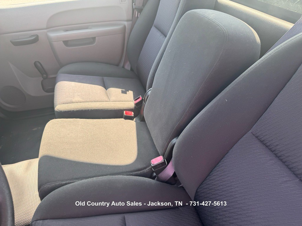 2011 Chevrolet Silverado 1500 Image 19