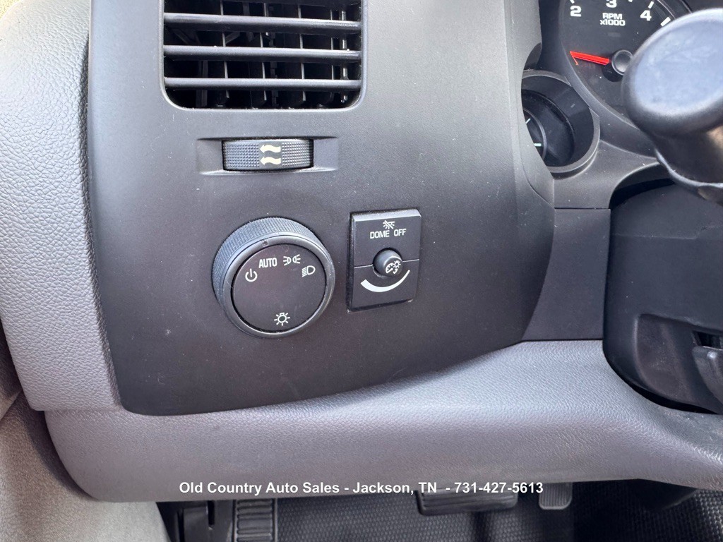 2011 Chevrolet Silverado 1500 Image 25