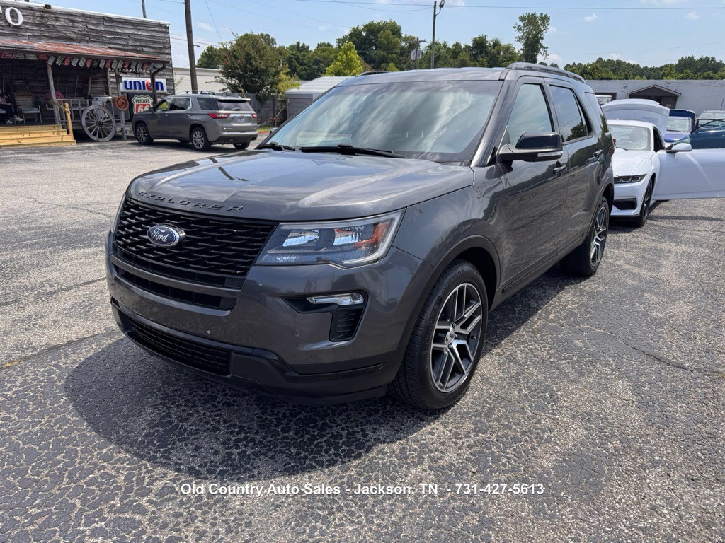 2019 Ford Explorer Image 2