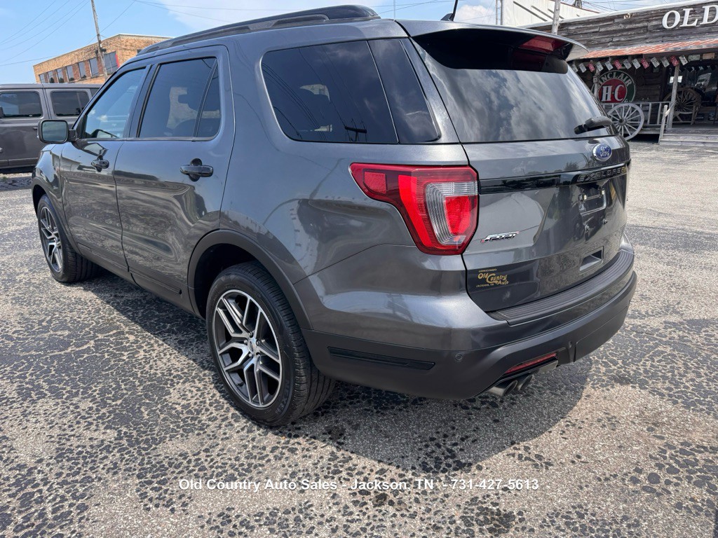 2019 Ford Explorer Image 7