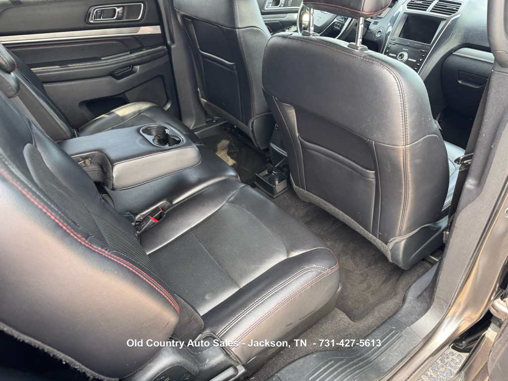 2019 Ford Explorer Image 16