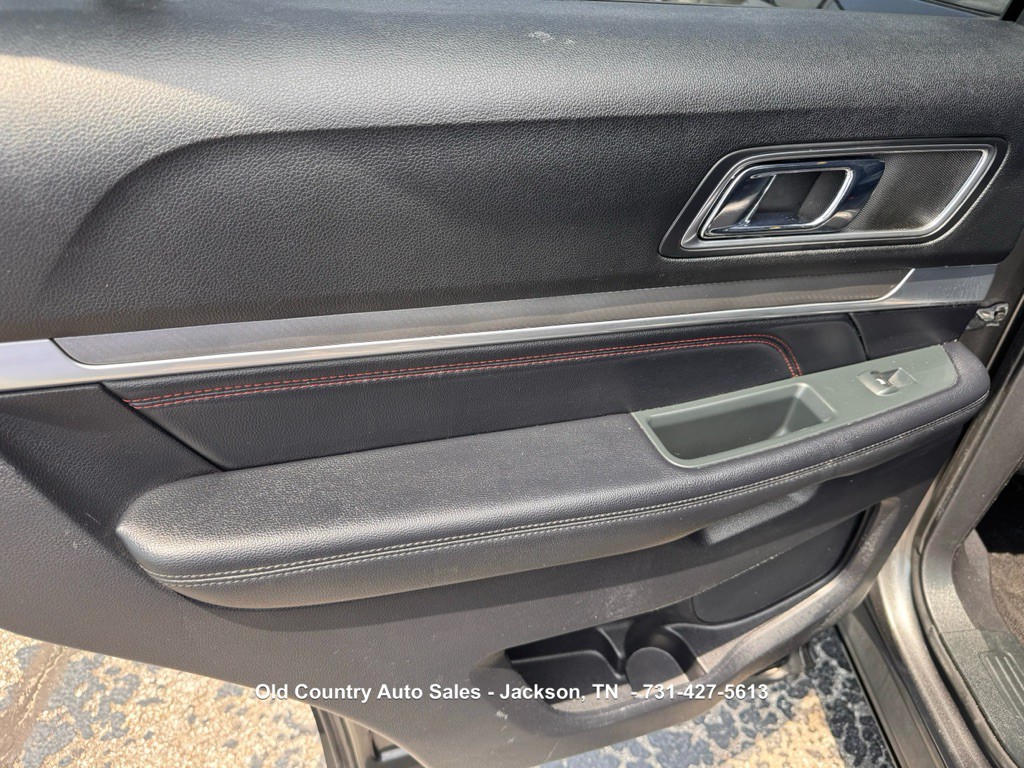 2019 Ford Explorer Image 21