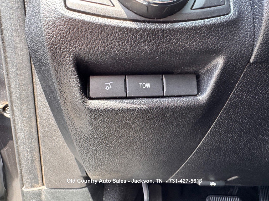2019 Ford Explorer Image 30