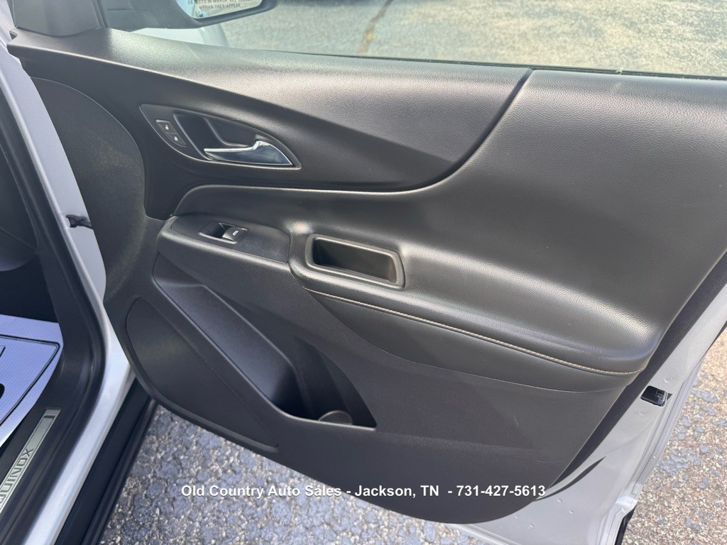 2018 Chevrolet Equinox Image 11