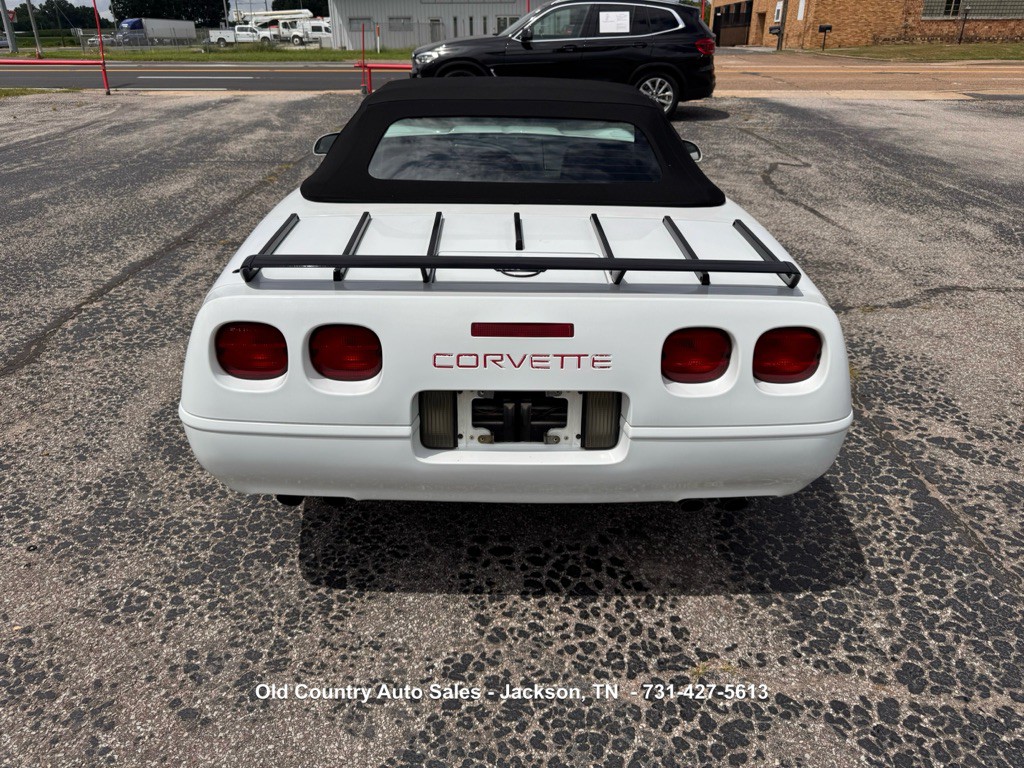 1992 Chevrolet Corvette Image 21