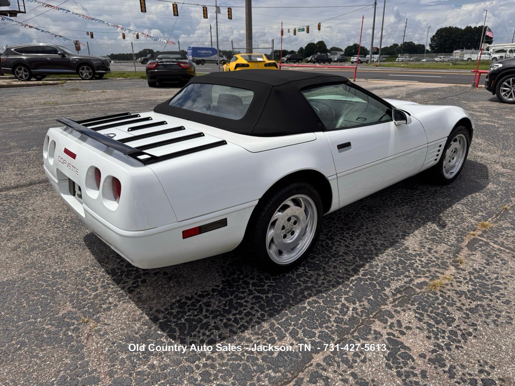 1992 Chevrolet Corvette Image 22