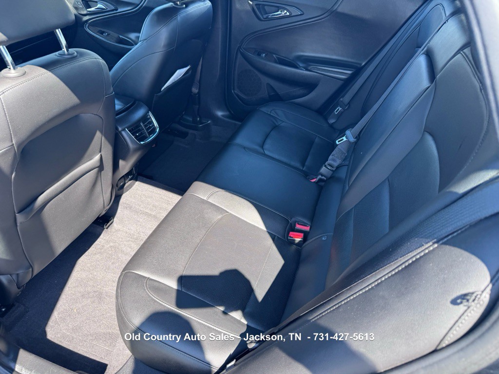 2018 Chevrolet Malibu Image 10