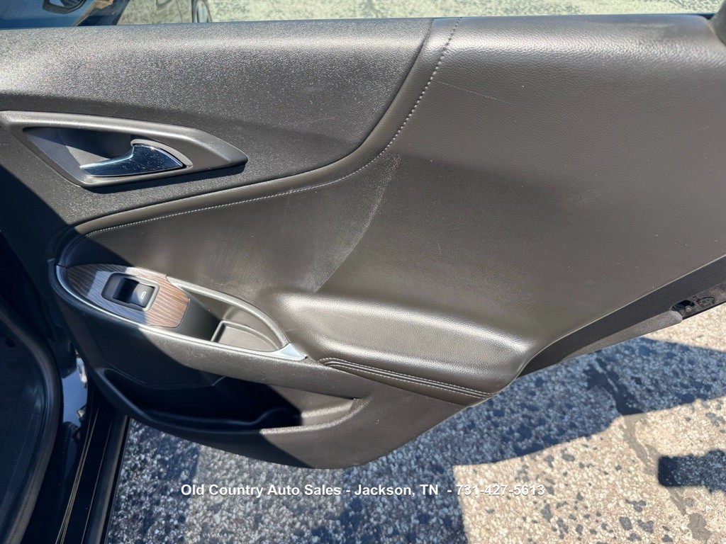 2018 Chevrolet Malibu Image 11