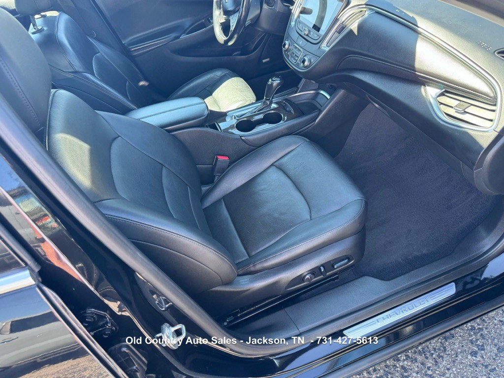 2018 Chevrolet Malibu Image 16