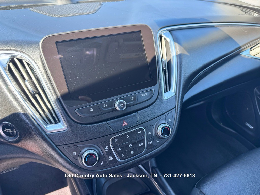 2018 Chevrolet Malibu Image 20