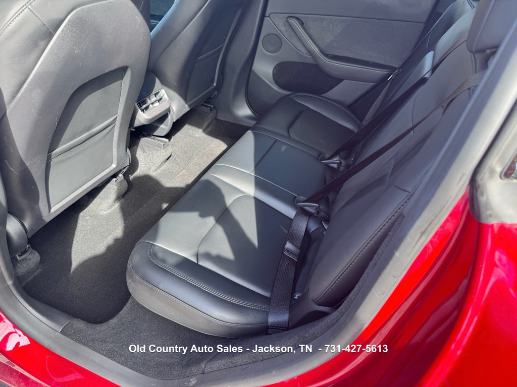 2024 Tesla Model Y Image 22