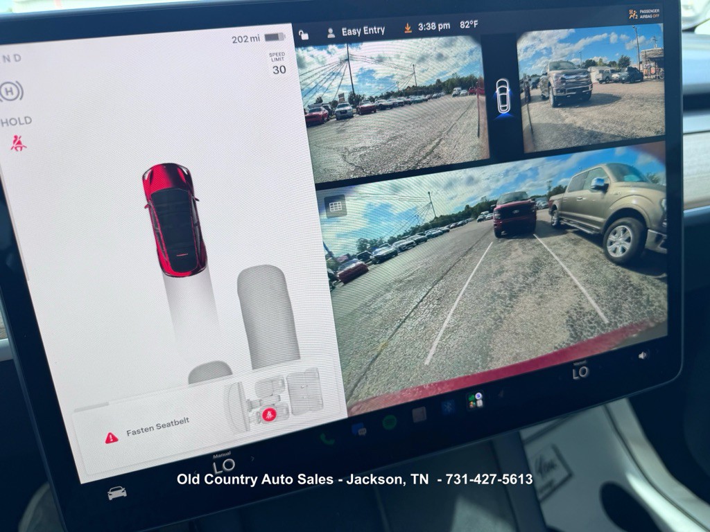 2024 Tesla Model Y Image 36