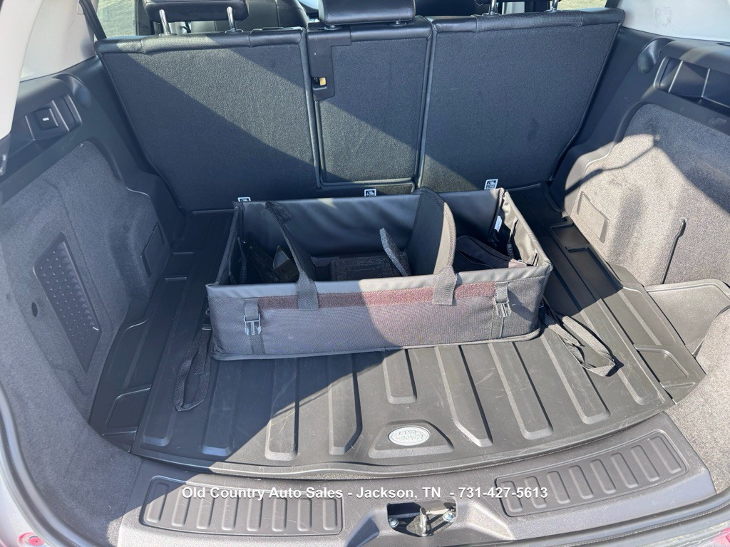 2020 Land Rover Discovery Sport Image 9