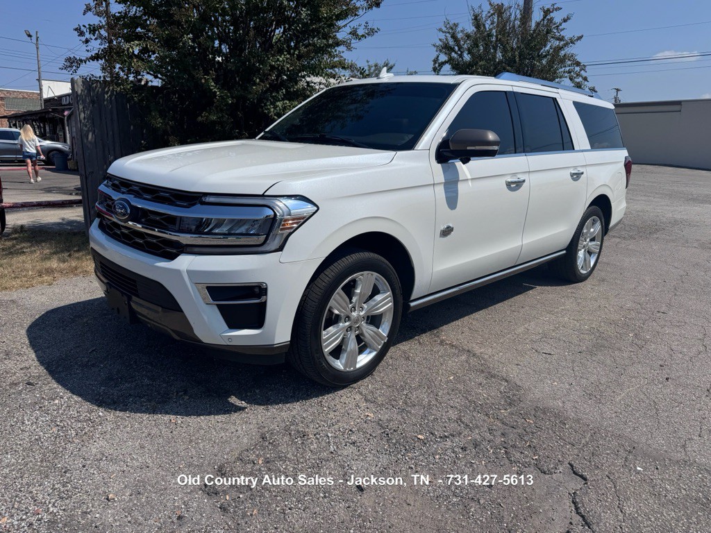 2023 Ford Expedition Image 2