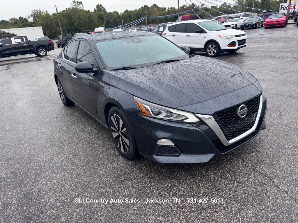 2022 Nissan Altima Image 4