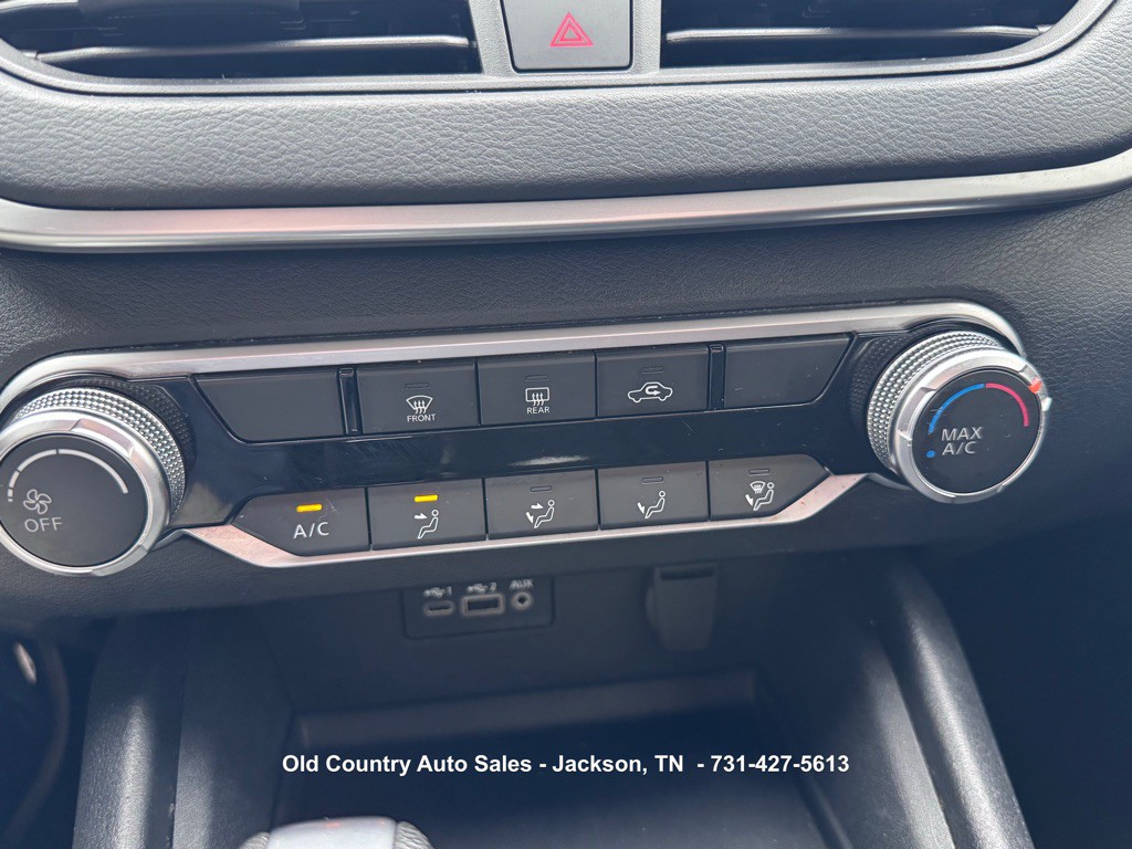 2022 Nissan Altima Image 28