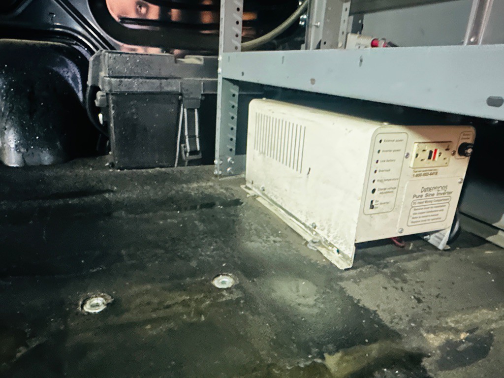 2014 Ford Econoline Image 11