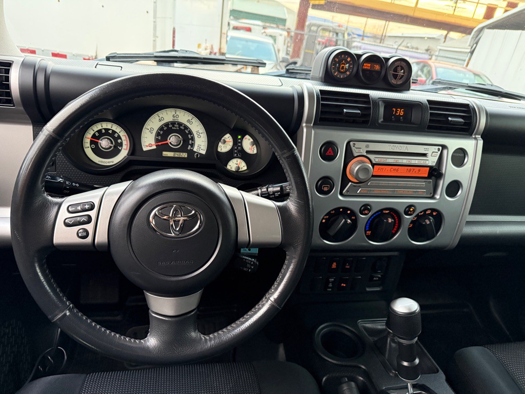 2008 Toyota FJ Cruiser Image 9