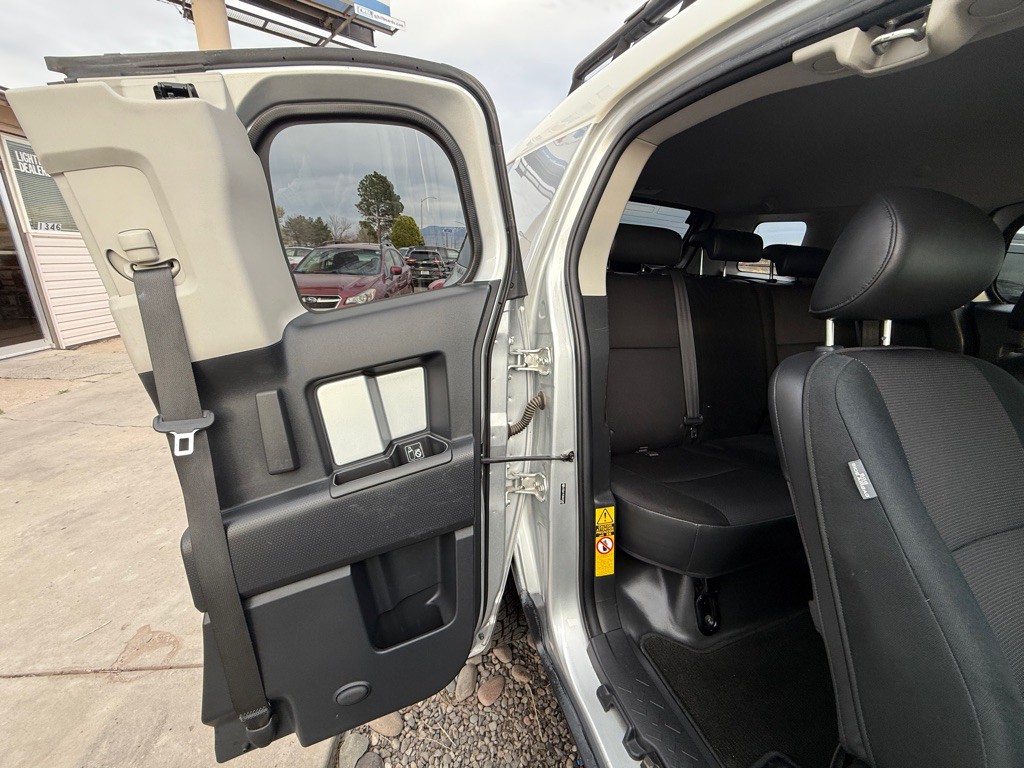 2008 Toyota FJ Cruiser Image 26