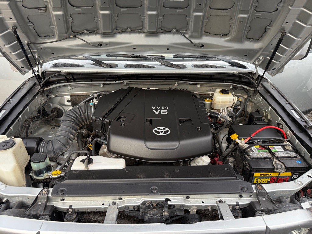 2008 Toyota FJ Cruiser Image 35