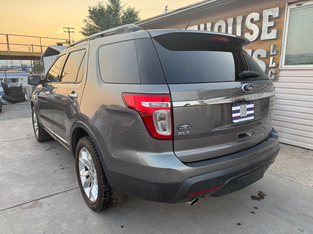 2014 Ford Explorer Image 3