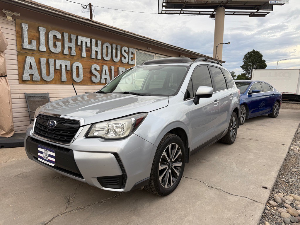 2017 Subaru Forester Image 1