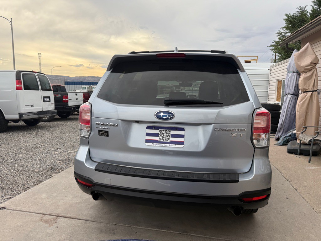 2017 Subaru Forester Image 4