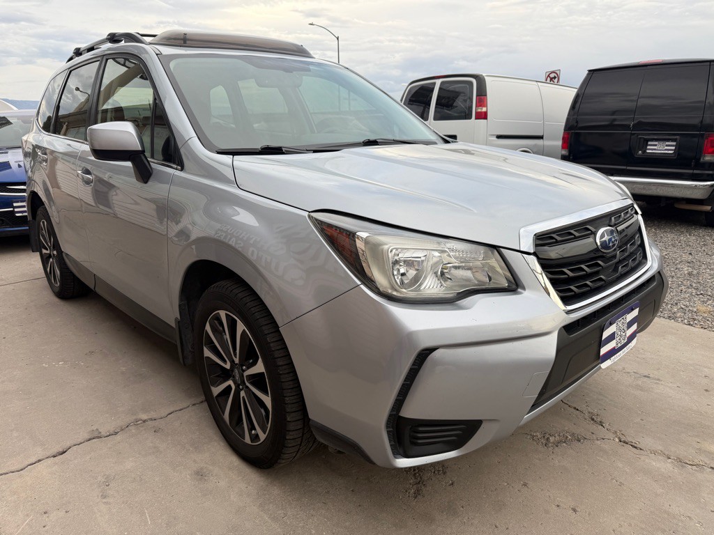 2017 Subaru Forester Image 6