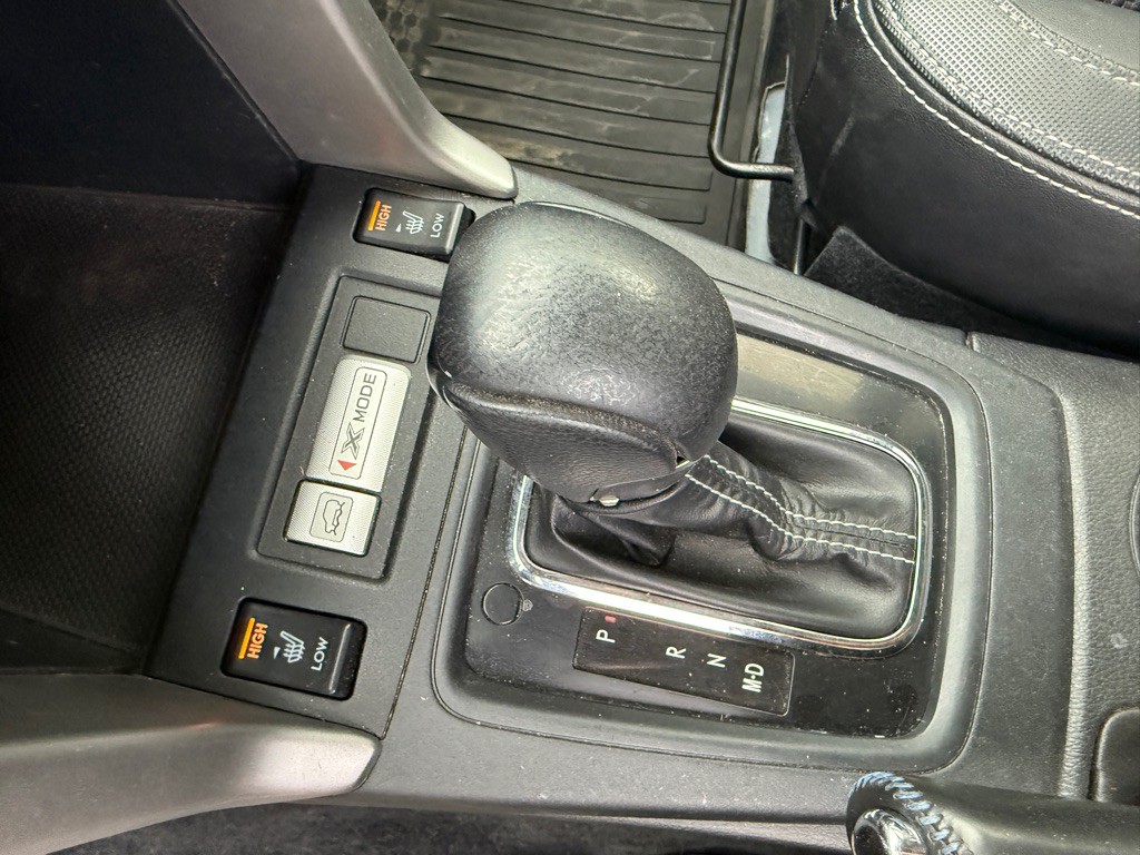 2017 Subaru Forester Image 12
