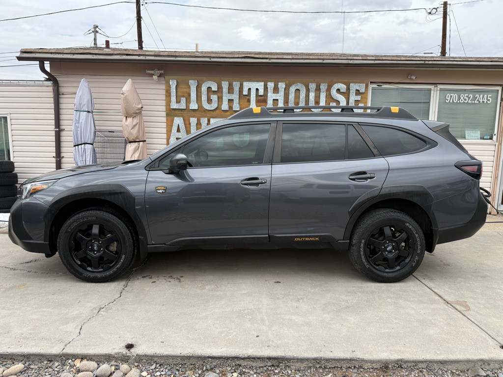 2022 Subaru Outback Image 2