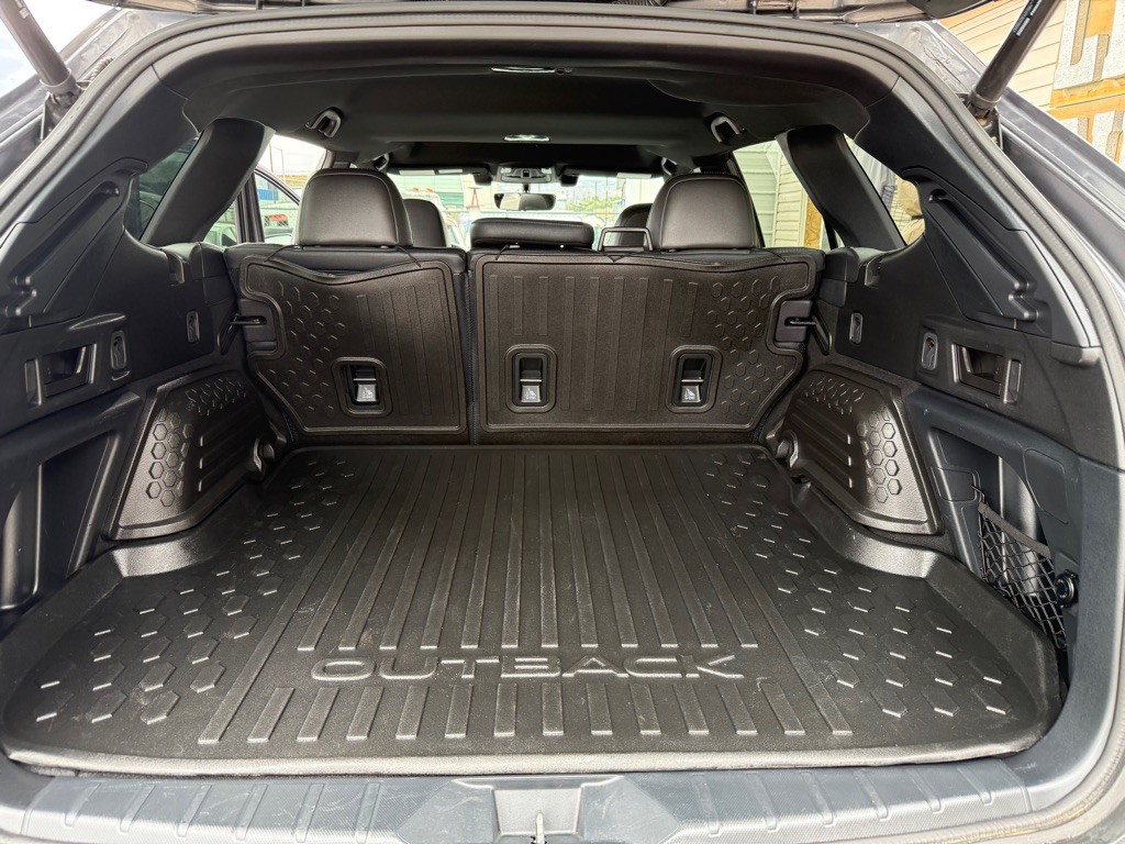 2022 Subaru Outback Image 9