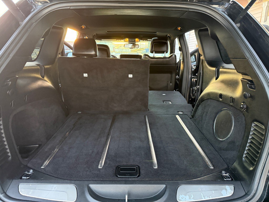 2014 Jeep Grand Cherokee Image 16