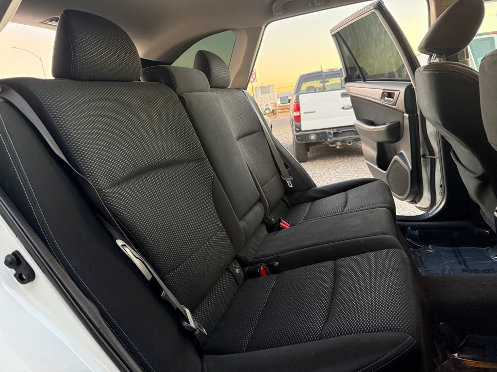 2017 Subaru Outback Image 14
