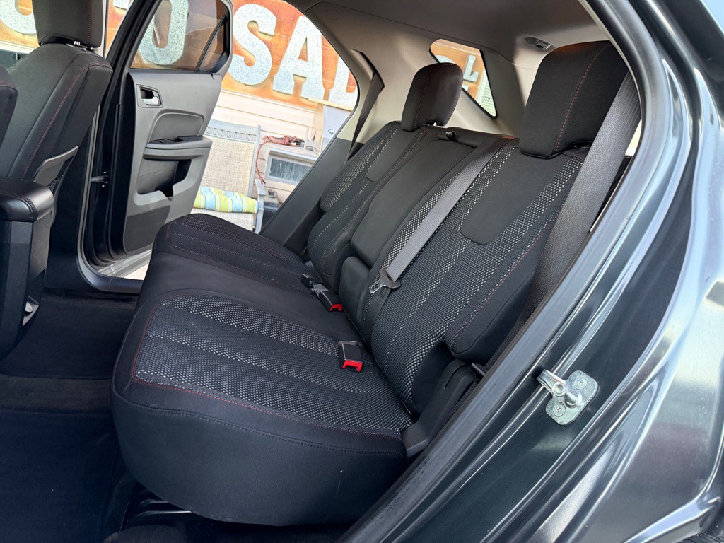 2017 Chevrolet Equinox Image 11