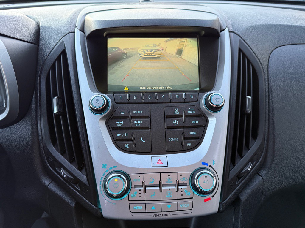 2017 Chevrolet Equinox Image 15