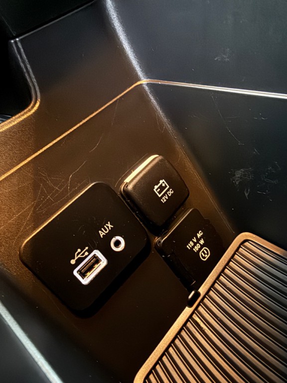 2015 Chrysler 200 Image 15