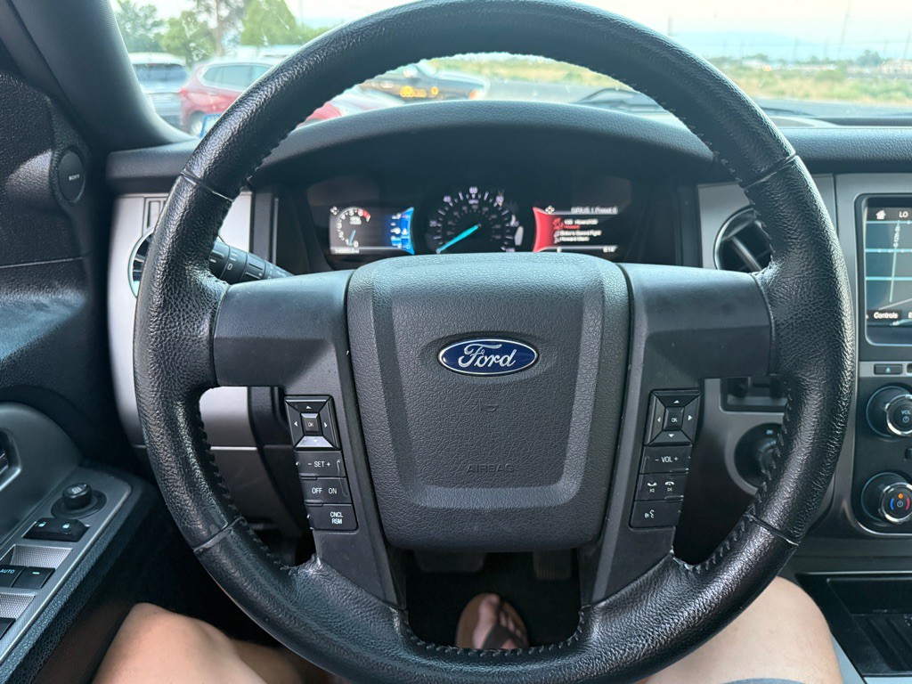 2017 Ford Expedition Image 10